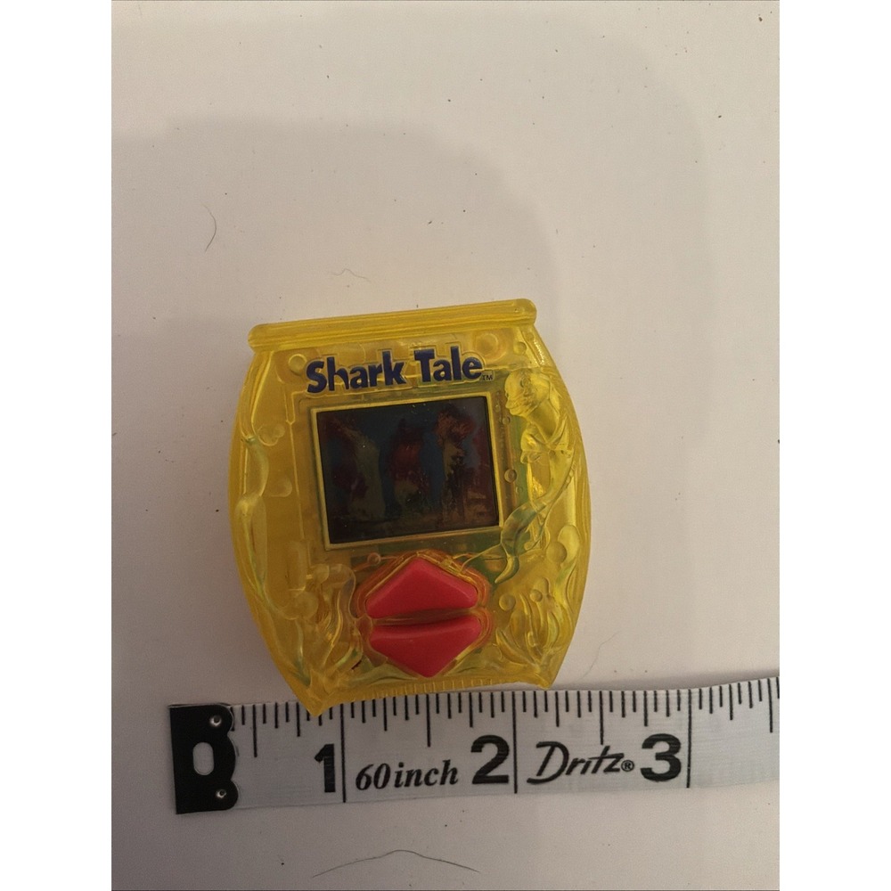 Shark Tale Yellow Handheld Electronic Game,   General Mills Toy 2004 Works‎ Test